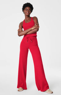 Airessentials Wide Leg Pant